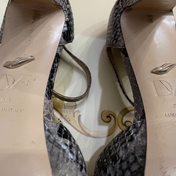 Diane von Furstenberg Gray Python Heel Size 8 - Picture 9 of 11